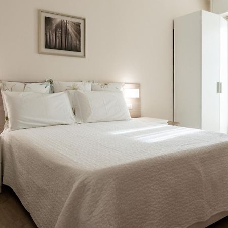 Cristel Apartment - 15 Min Da Milano Cormano Exterior photo