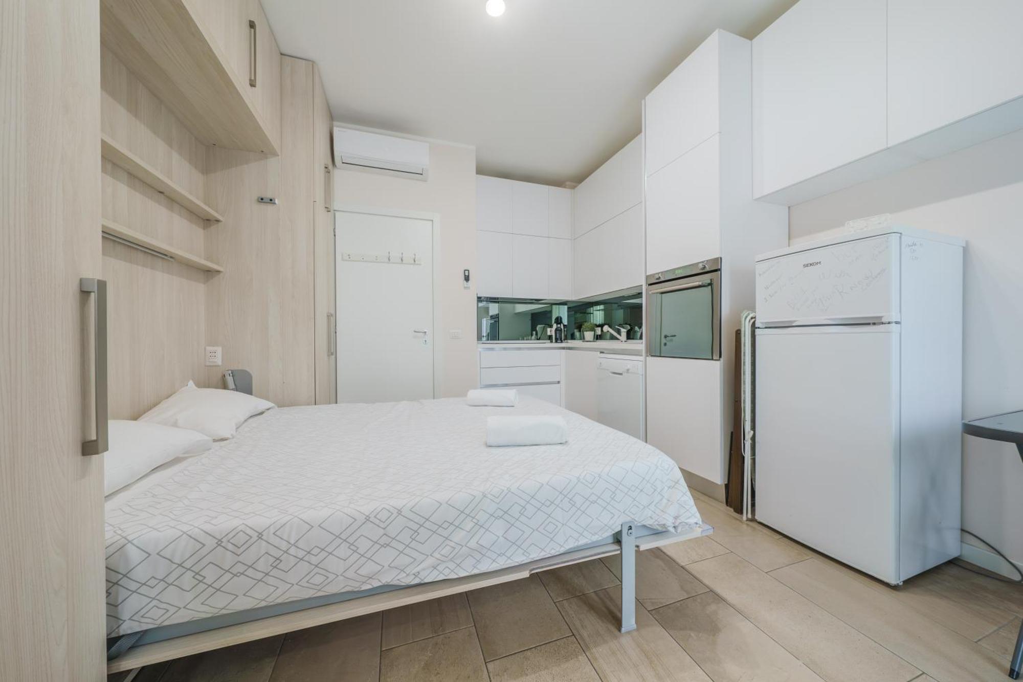 Cristel Apartment - 15 Min Da Milano Cormano Exterior photo